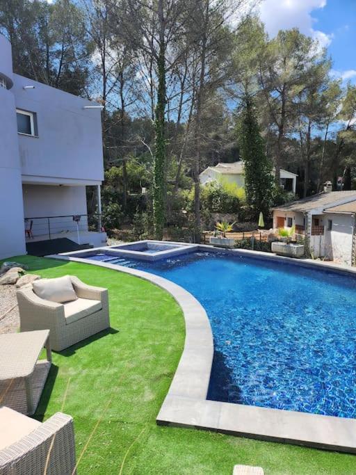 Вилла Contempory Exclusive Sitges Area Оливелья Экстерьер фото