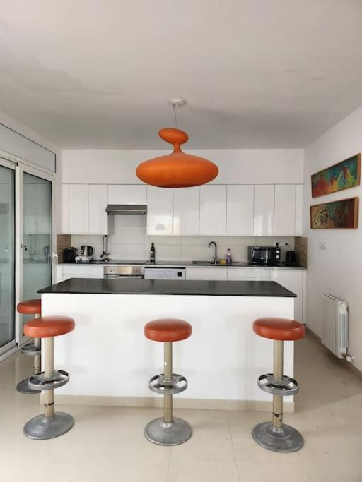 Вилла Contempory Exclusive Sitges Area Оливелья Экстерьер фото